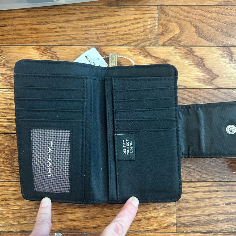 Tahari gold sparkly wallet - Picture 3 of 3